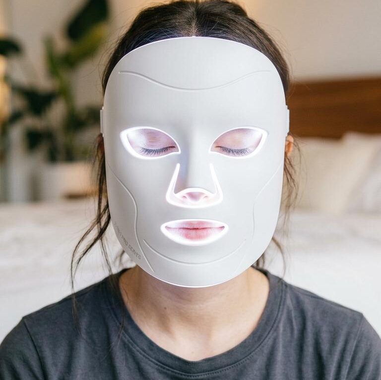 Pursonic LED face mask