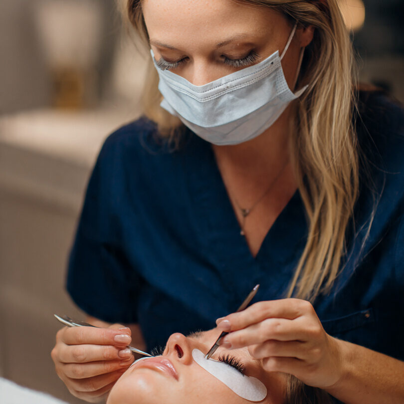 Why I stopped eyelash extensions