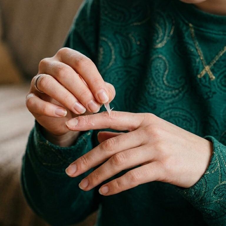 Fingertip peeling